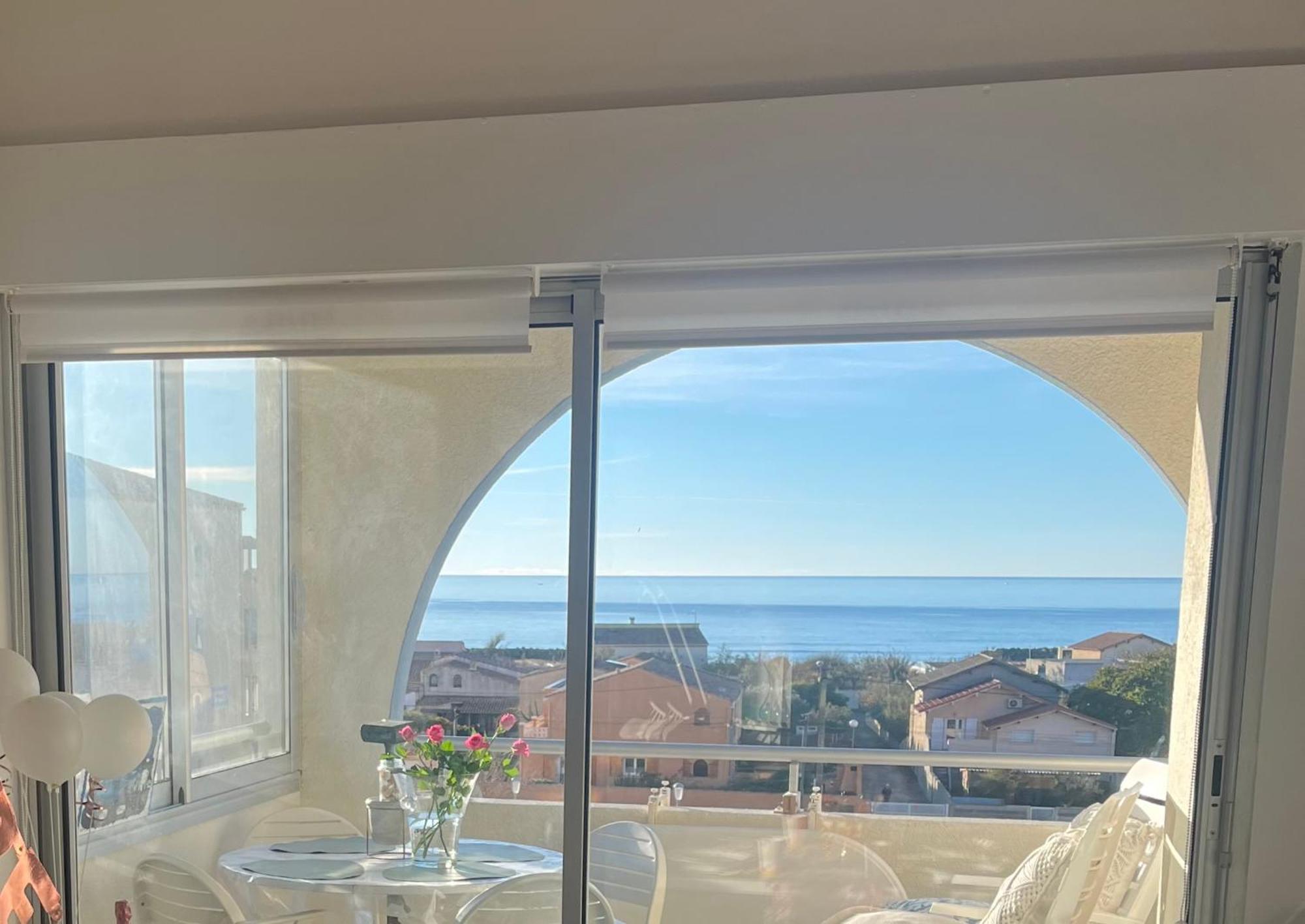 Apartment La Sirene - Loft Moderne Et Lumineux Avec Vue Panoramique Sur Mediterranee Et Port De Plaisance